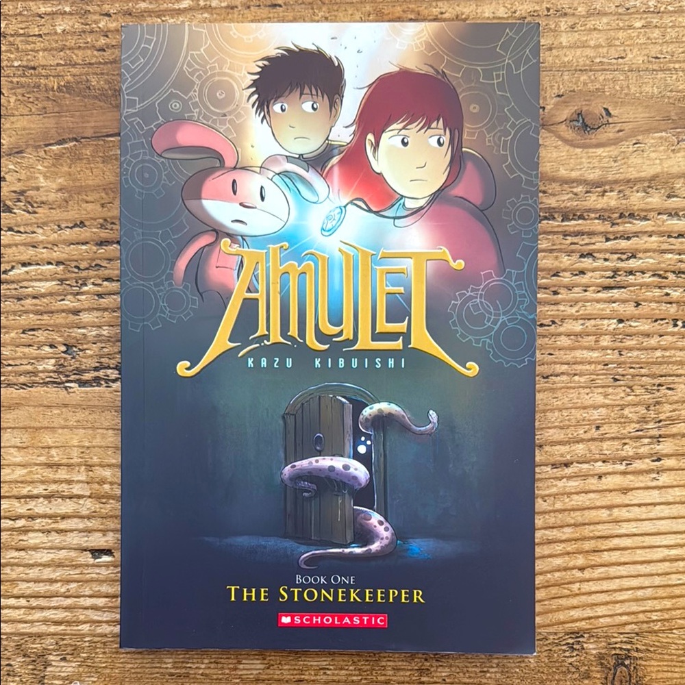 AMULET Comic Book